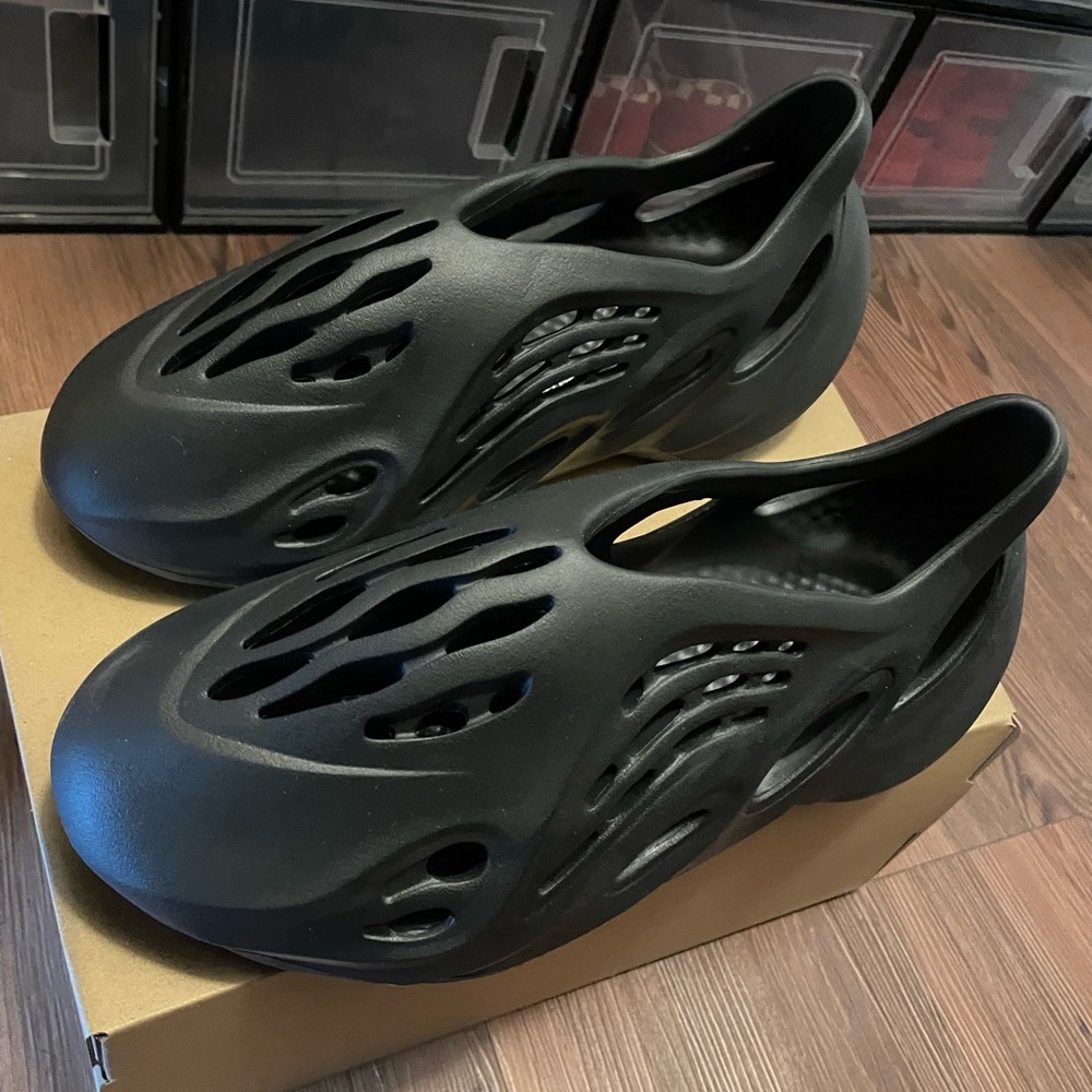 Yeezy foam runners authentic